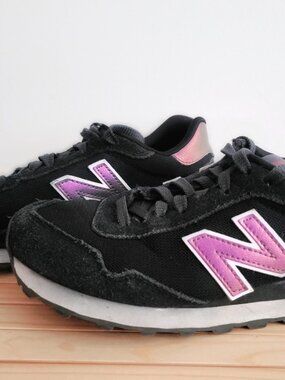 New Balance 515 Black Sneakers w/ Pink Iridescent Women's sz 8 Athletic Shoes
